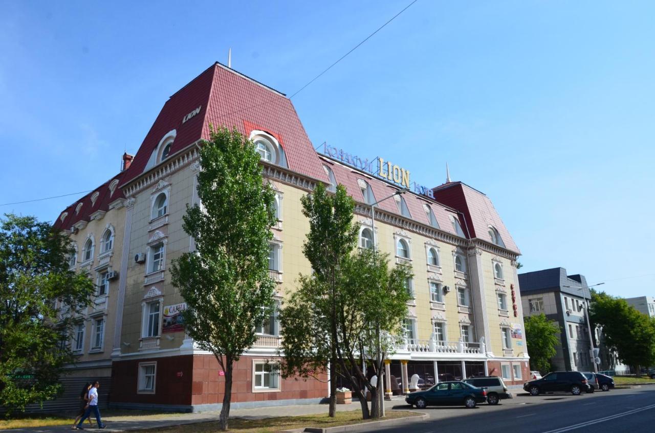 Lion Hotel Astana Buitenkant foto